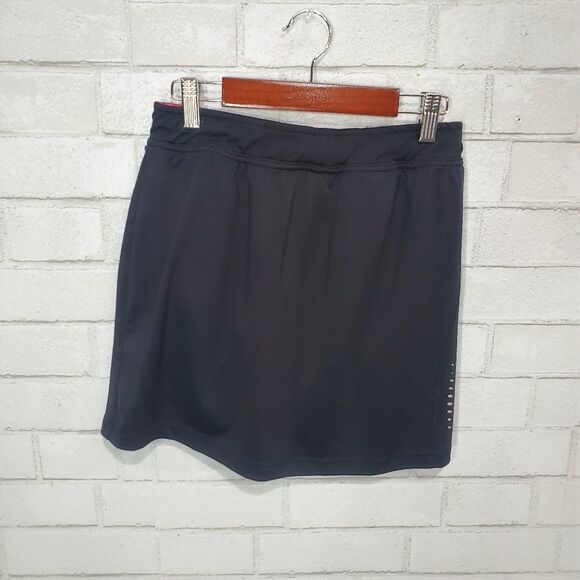 Crivit Sports black athletic skirt - Picture 2 of 10